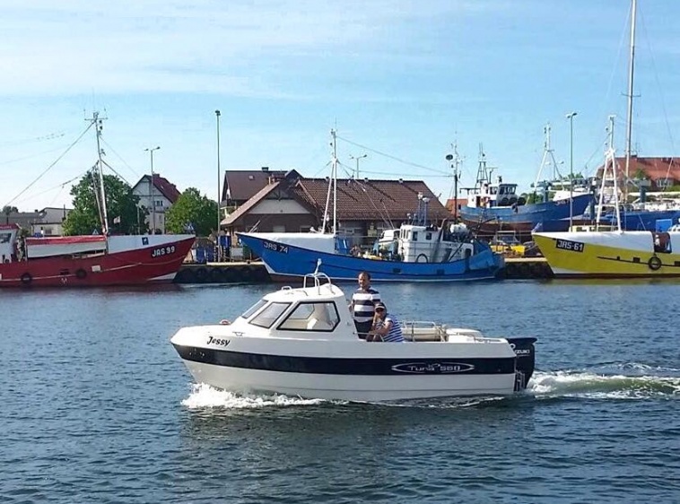 Profesjonalne kursy motorowodne w Akademii Jachtingu 